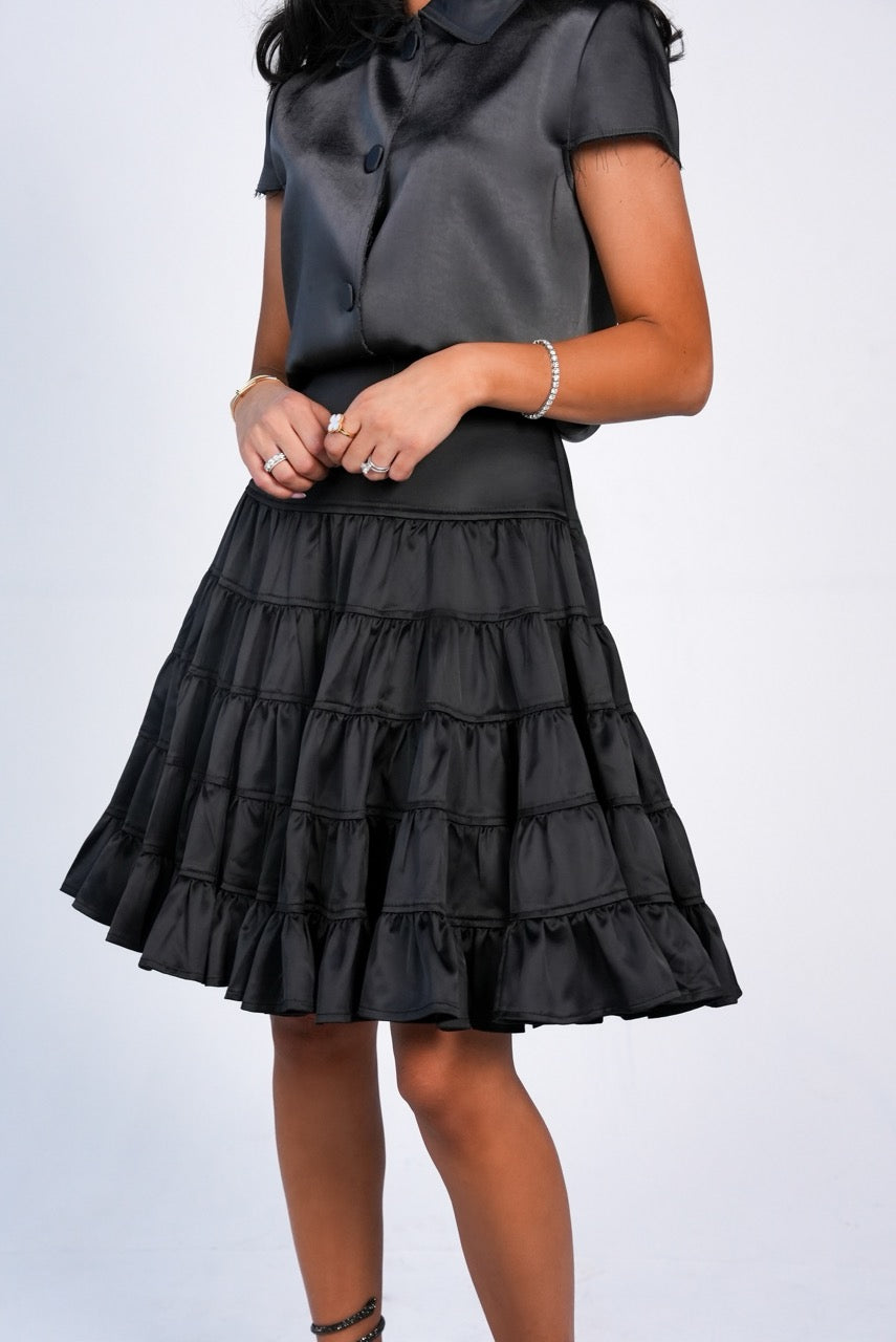 JADE SKIRT IN BLACK